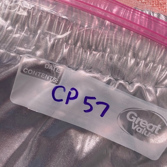 Pumpkino silver shorts juniors large - Picture 5 of 9